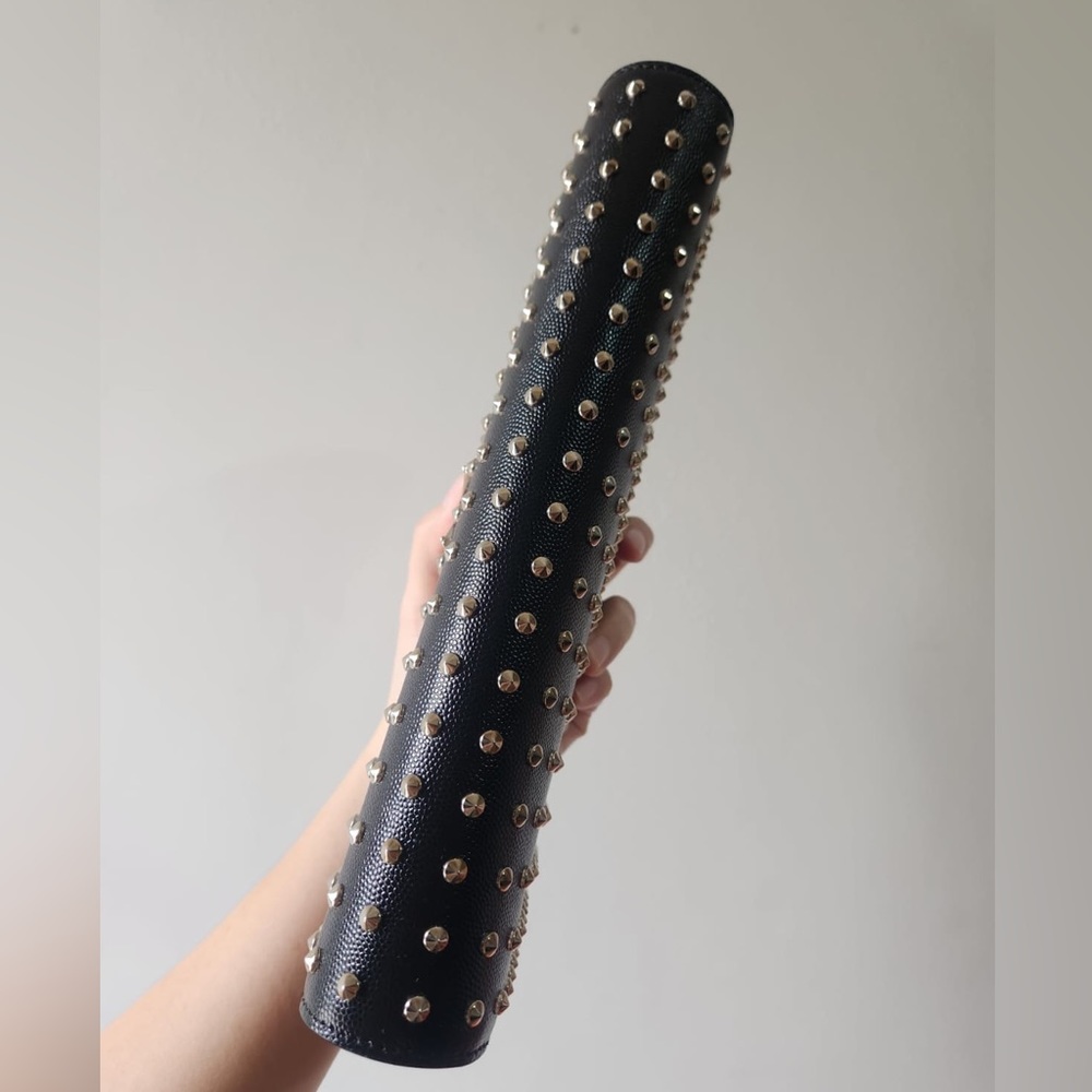 YSL Saint Lauren Silver Studded Black Leather Clutch - Picture 7 of 15